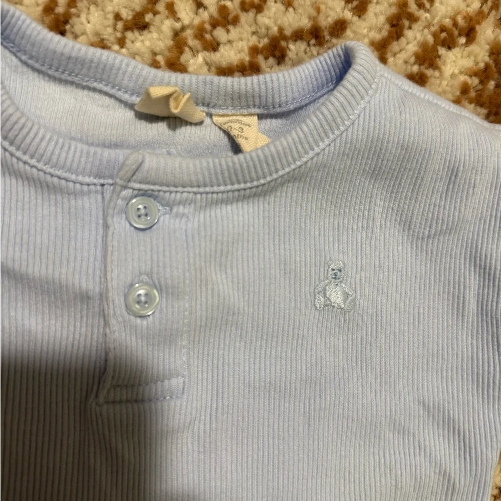 NWOT baby Gap Light Blue Ribbed Outfit Set